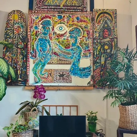 Anna's In Historical Center Apartment