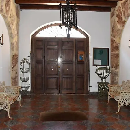 Apartment Anna's In Historical Center
